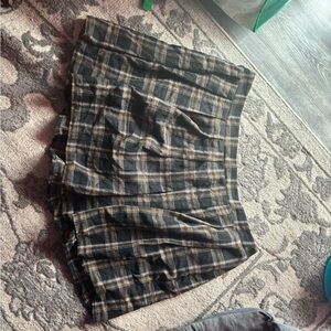 Plaid Mini Skirt in Black and Tan